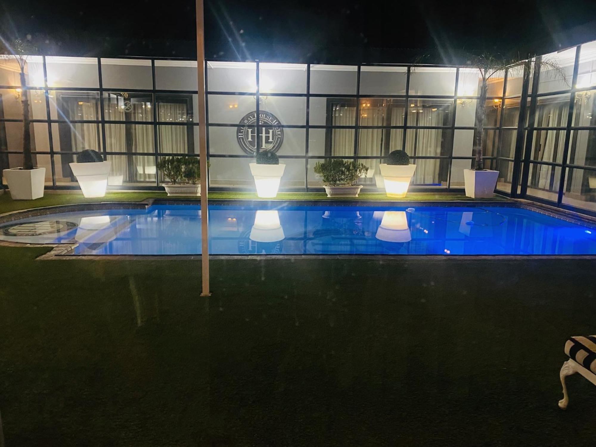 中途之家酒店 金伯利 外观 照片